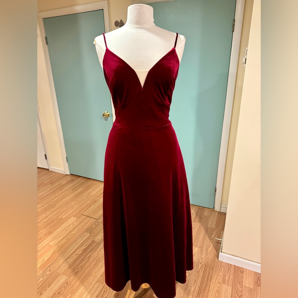 Velvet gown! Perfect for any occasion!